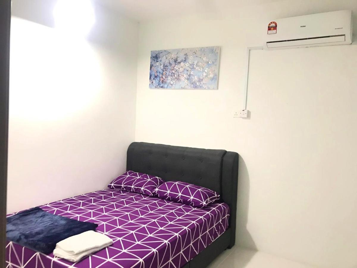 Chempaka Homestay Сери Искандар Екстериор снимка
